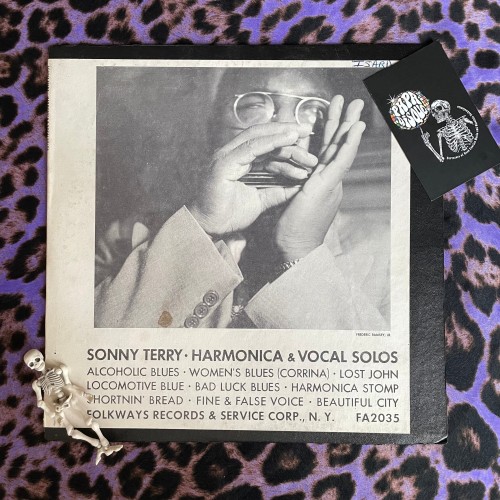 Sonny Terry – Harmonica & Vocal Solos